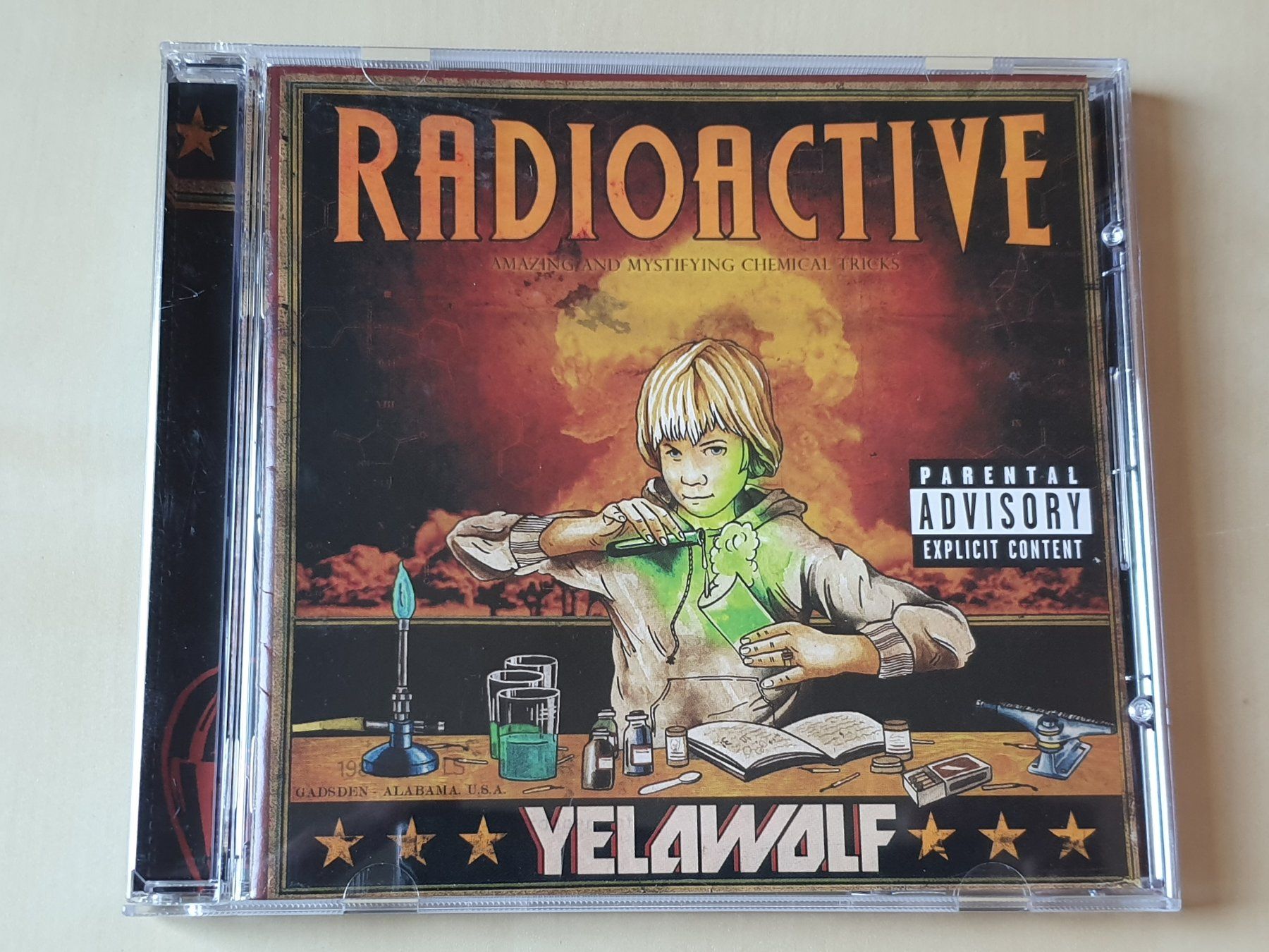 CD: Yelawolf Radioactive – Usato da Stansstad venduto da collectorsshop