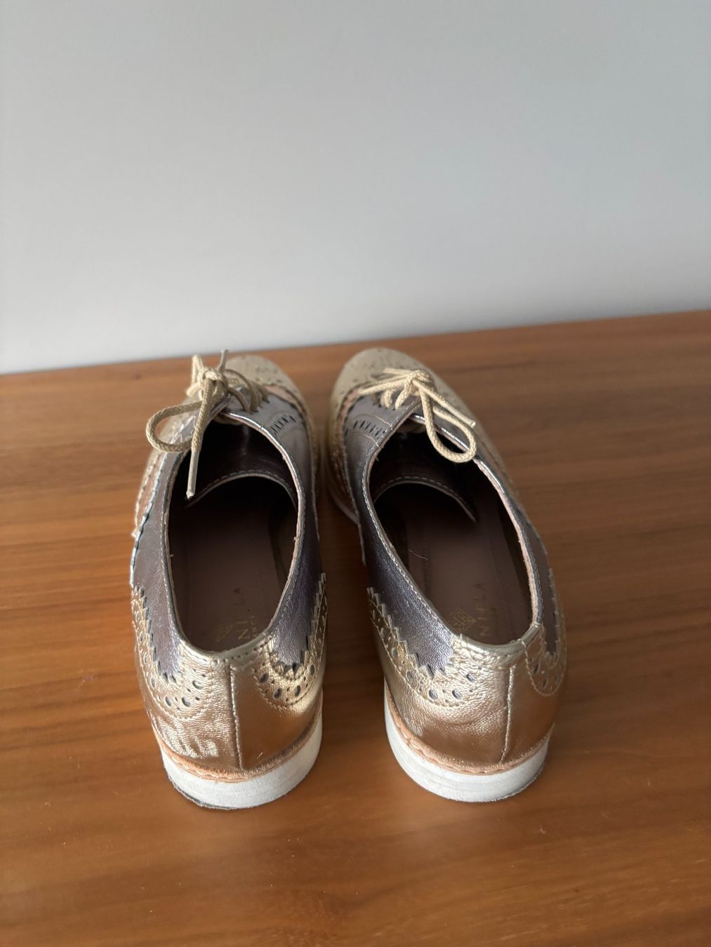 Scarpe da donna: Schuhe Grösse 37 top Zustand – Usato da schmerikon venduto da nicole091 3