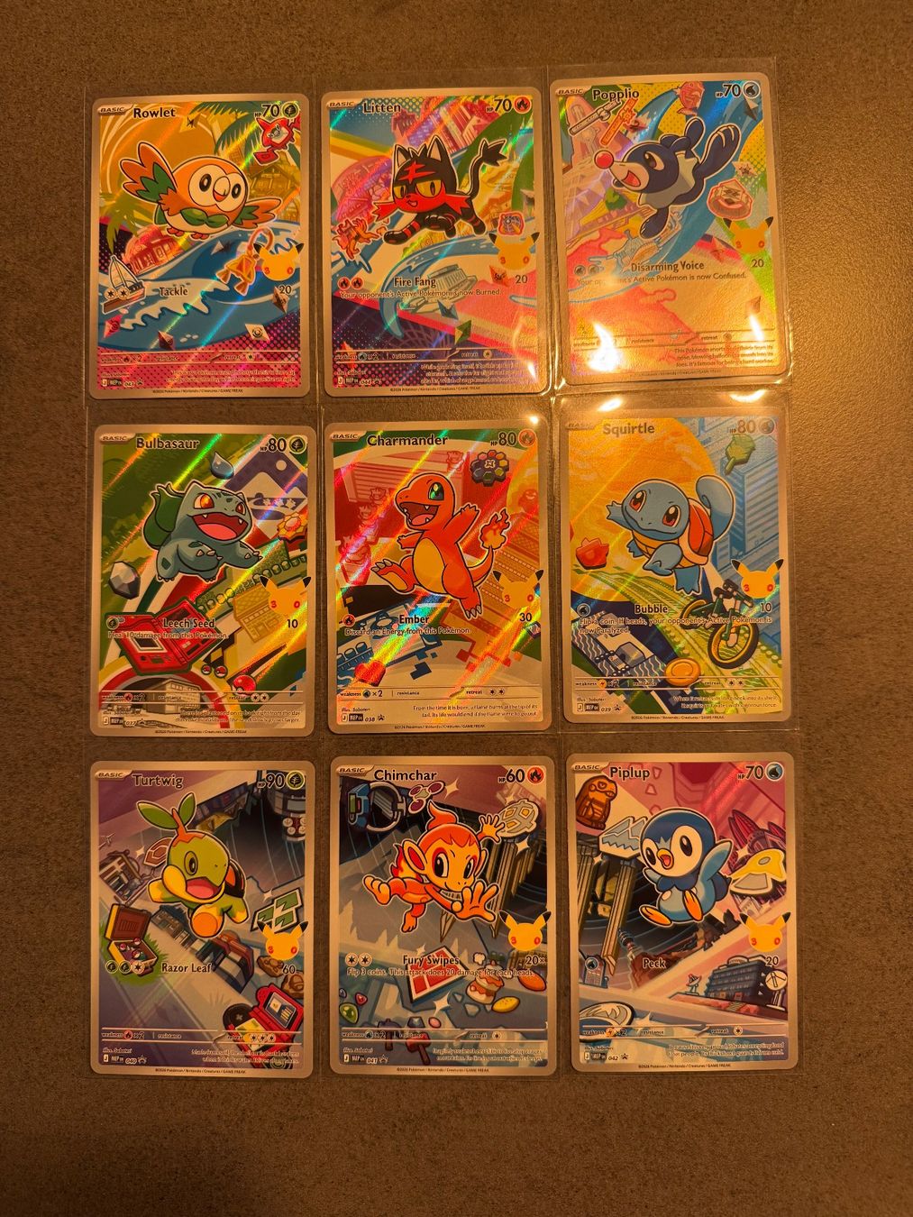 Pokémon Carte collezionabili: Pokemon First Partner Illustration Collection EN – Nuovo (secondo la descrizione) da Winterthur venduto da Fischinho