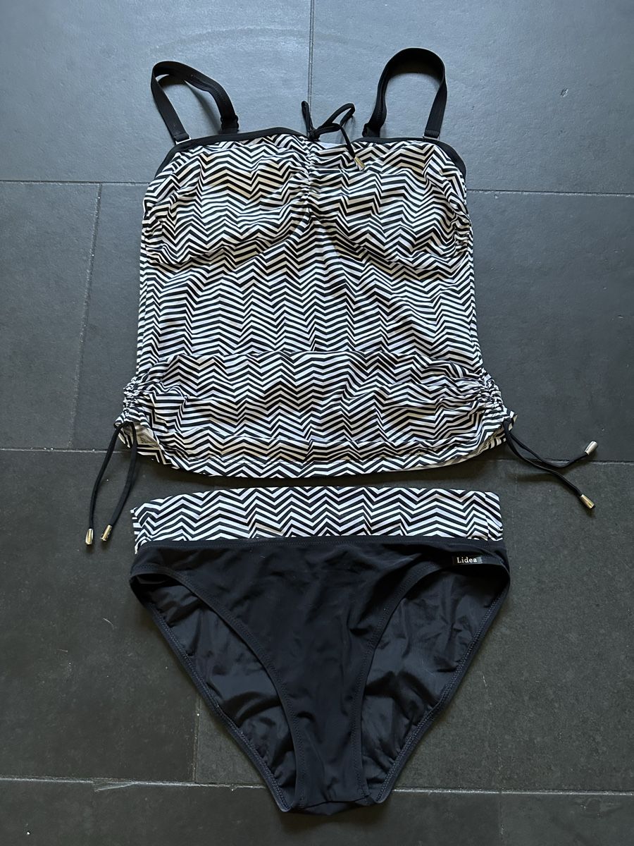 Costumi da bagno & Bikini: Badeanzug Lidea, Damen, Cup E, Grösse 38, schwarz-weiss – Usato da Bern venduto da Noeci