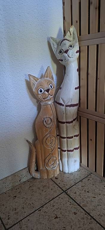Statuette: Schöne Holzkatzen zu verkaufen – Usato da Hunzenschwil venduto da donata70 1