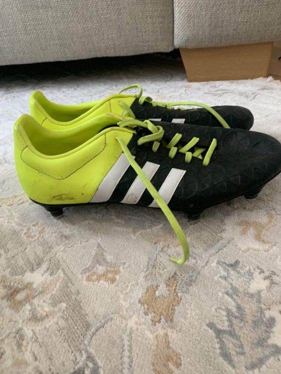 Adidas store fußballschuhe 40