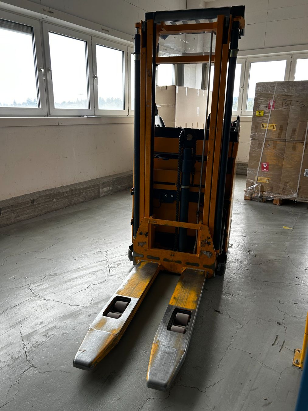 Jungheinrich Carrelli elevatori e a forche: Jungheinrich ECS 213 – Usato da Volketswil venduto da mir_v2mf 6