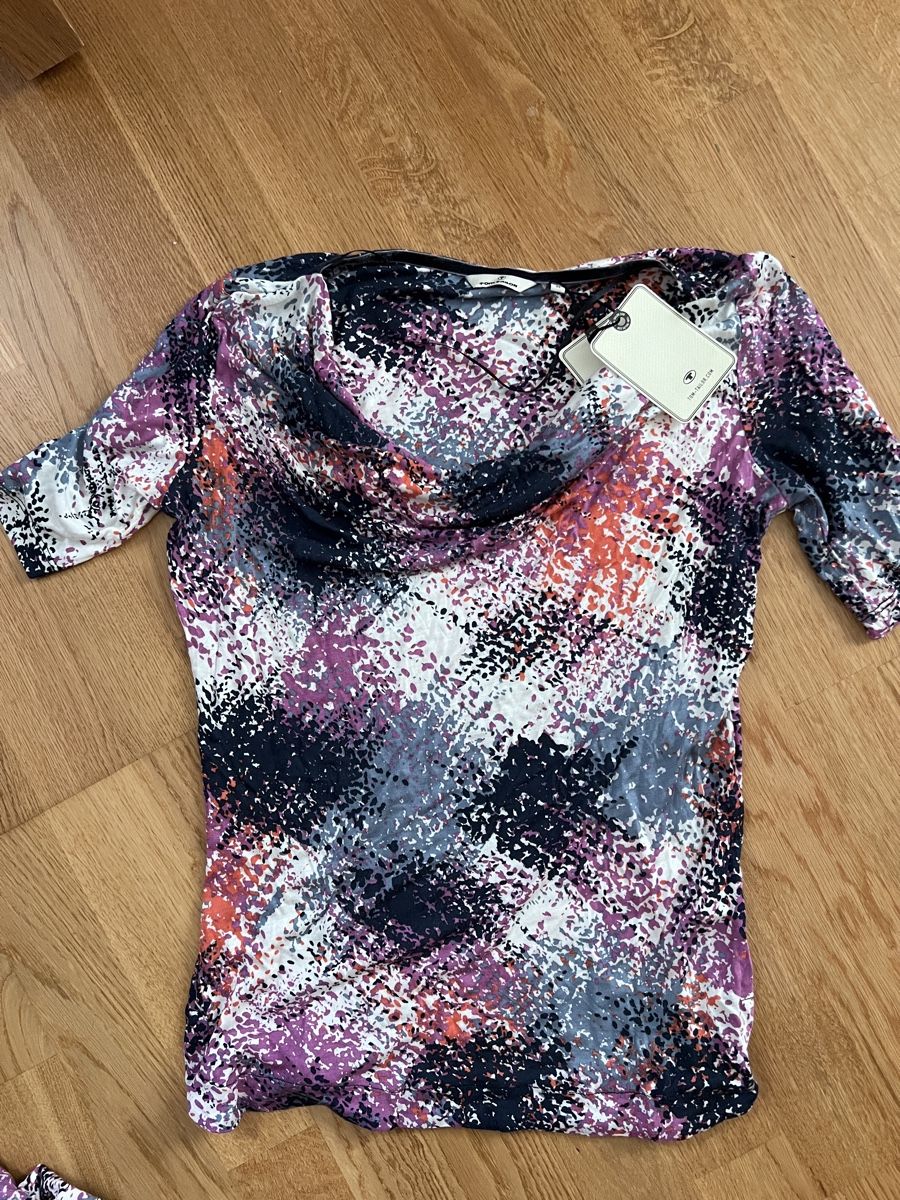 Tom Tailor Camicette: Bluse von Tom Tailor mit Muster, Gr. M, NEU – Nuovo e nell'imballaggio originale da Teufen AR venduto da Maleaa