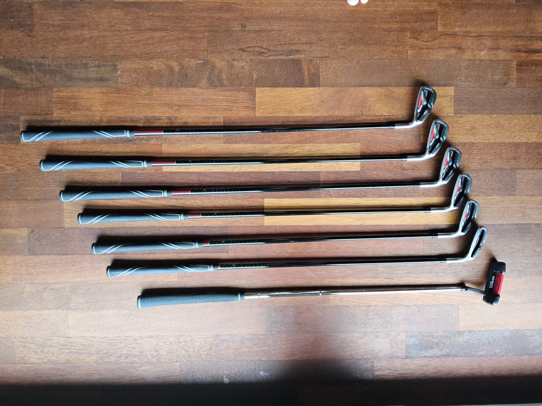 Wilson Schläger & Sets: Golf Eisen Set inkl. Putter, Wilson Prostaff – Gebraucht aus Bassersdorf von wyd_k552 1