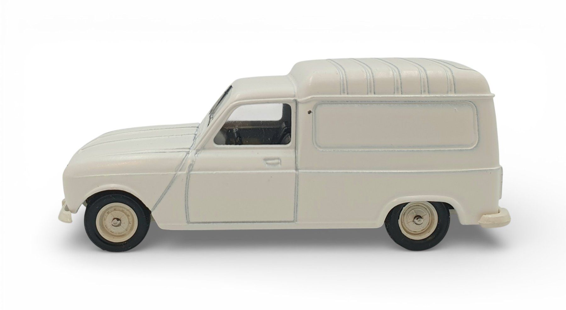 Solido Modellini d'auto: Solido Renault 4 OVP – Nuovo e nell'imballaggio originale da Flawil venduto da JaguarXJSHE