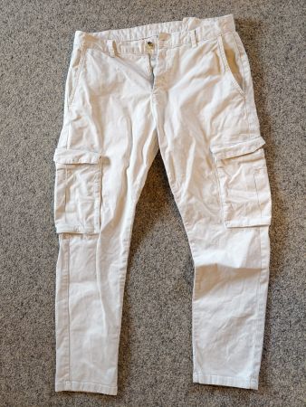Zara Hose Grösse: 42