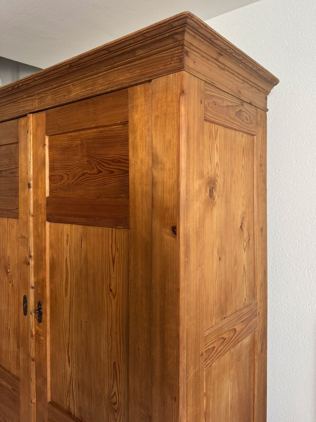 Armadi: Antiker Schrank (Bodenseeschrank) – Usato da Mönchaltorf venduto da Speedy453 2