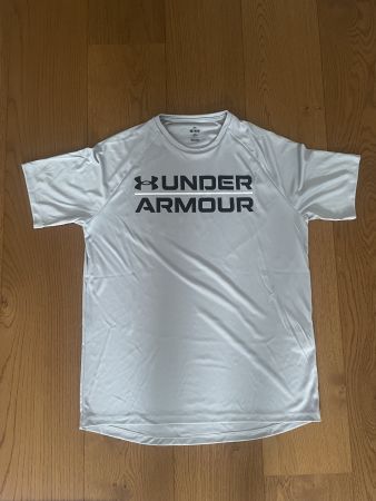 Sport T-Shirt "Under Armour" ab CHF 1.-