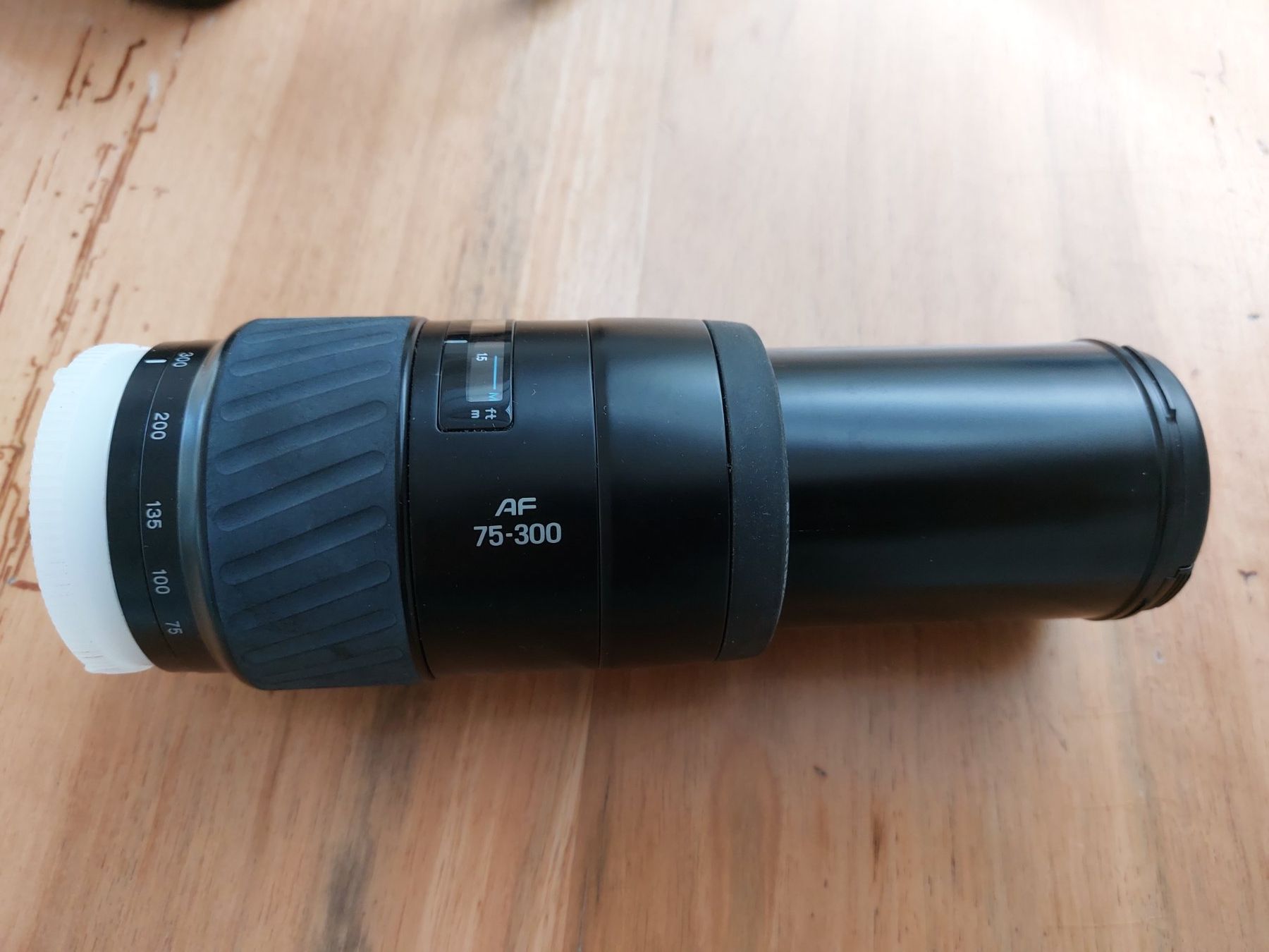 Minolta Obiettivi: Minolta AF Zoom 75 - 300 – Usato da Köniz venduto da CJAH 1