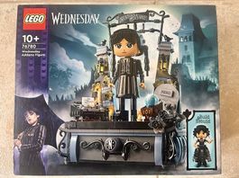Lego 76780 Wednesday Adams Figure