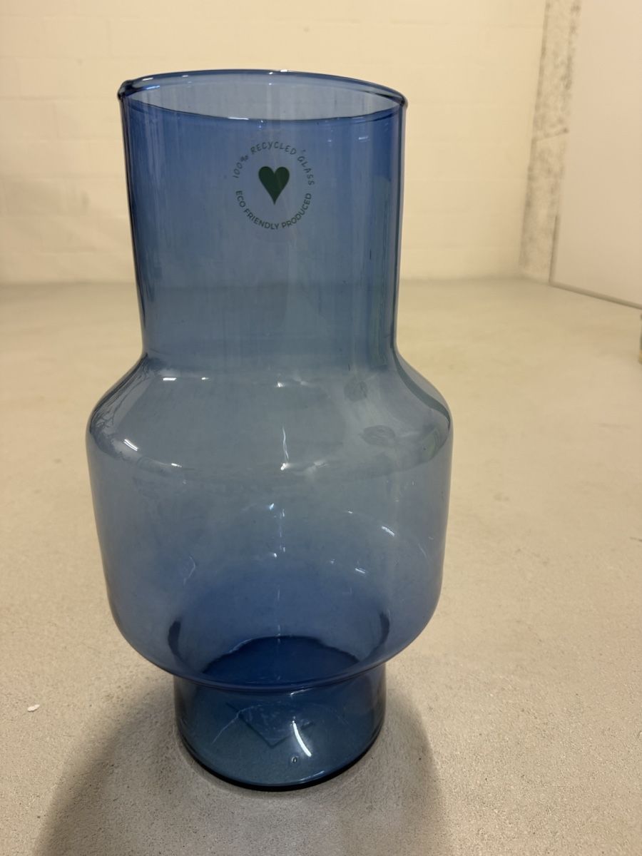 Micasa Vasen & Gefässe: Vase aus blauem Glas – Neu (gemäss Beschreibung) aus Lyss von Ledina123