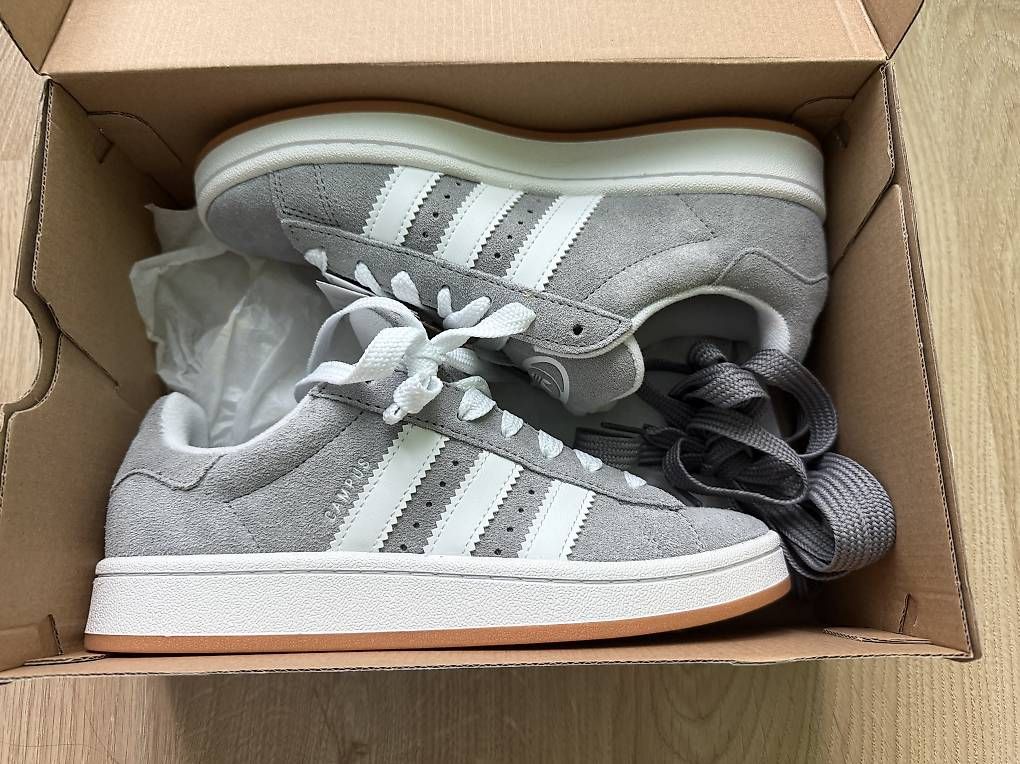 Adidas Scarpe per ragazze: Adidas Campus 00s Grösse 38 2/3 – Nuovo e nell'imballaggio originale da ZUFIKON venduto da SULMI01