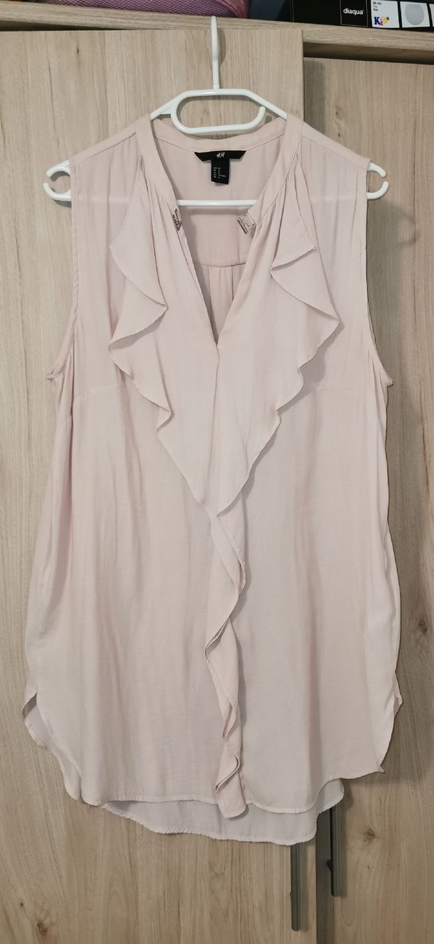 H&M Blusen: Bluse 2 Stk. Gr L-XL – Gebraucht aus Winterthur von Katyakaterina