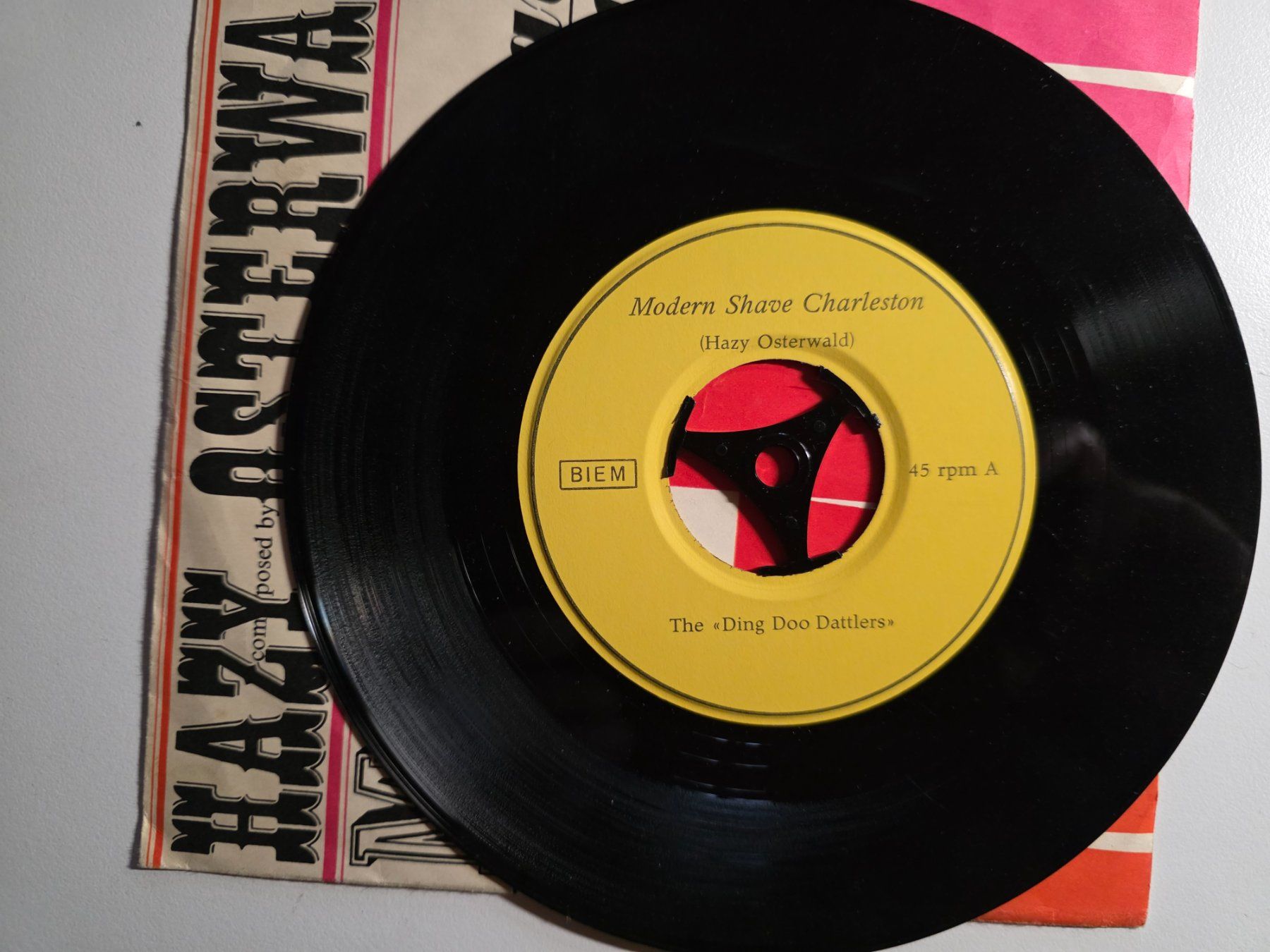 Dischi in vinile: Single Vinyl - Hazy Osterwald - Modern Shave Charleston – Usato da Walterswil BE venduto da Lonitti 3