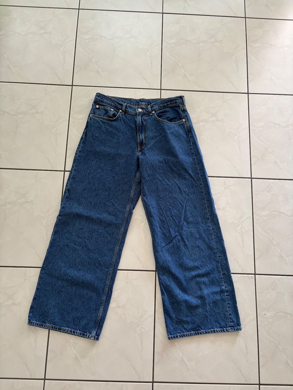 Arket Jeans: Arket Cloud Jeans – Usato da Hergiswil NW venduto da irinagraf
