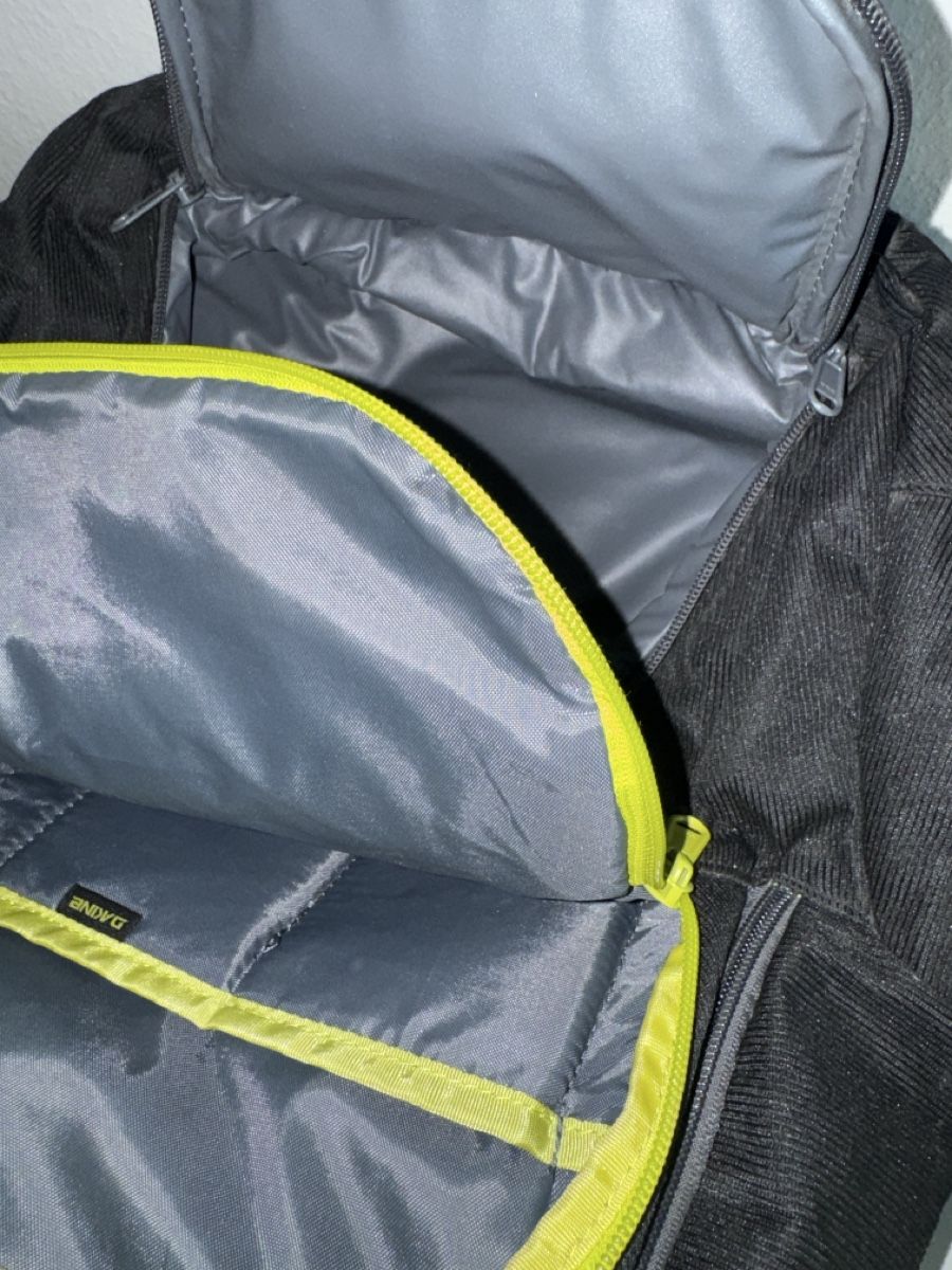 Dakine Rucksäcke: Dakine Surf-Rucksack Wet/Dry – Gebraucht aus Basel von GTB.Fa 2