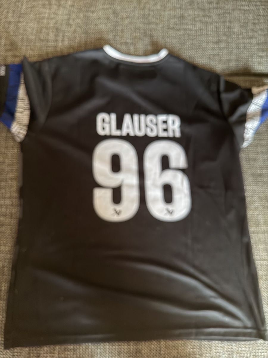 T-Shirts: Gotteron Fanshirt Glauser – Neu (gemäss Beschreibung) aus Wünnewil von houseboy21 1