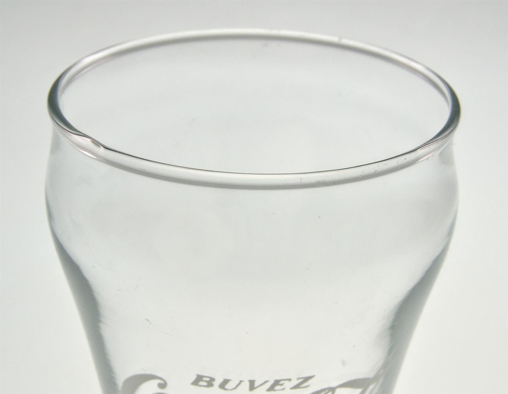 Coca-Cola Gläser: Coca Cola BUVEZ kleines altes 2 dl Glas – Gebraucht aus Schmitten FR von fliessigs_Biendli 1