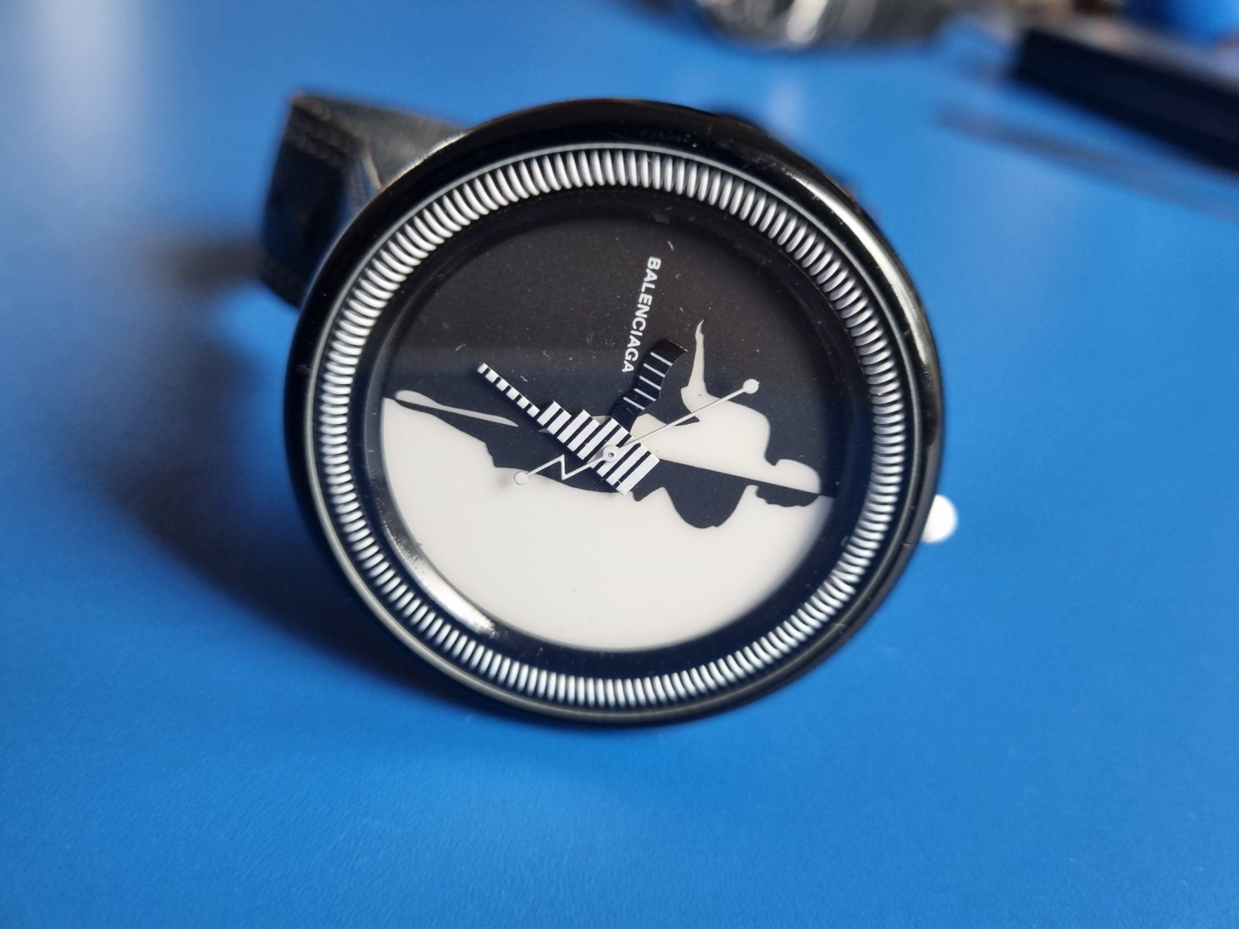 Balenciaga Uhren: Balenciaga Uhr Sammler – Gebraucht aus Schaffhausen von Leveron13 3