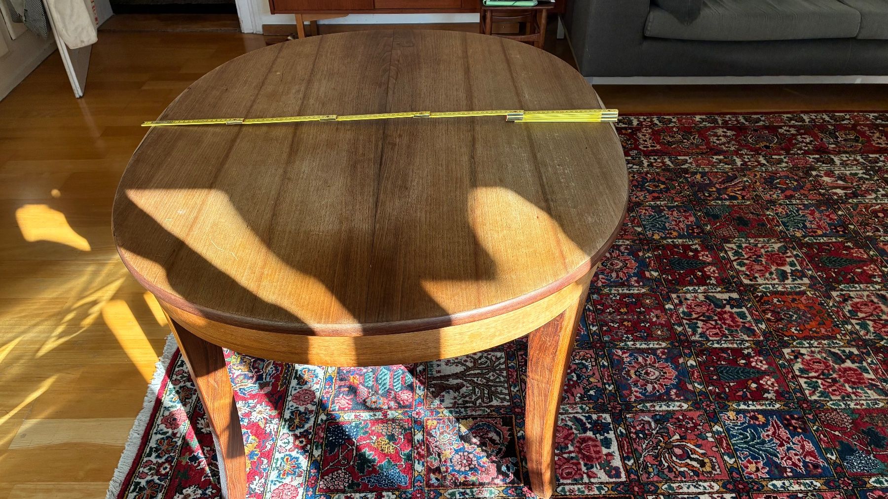 Tische: Schöner Holztisch – Gebraucht aus Zürich von EllaAgnes 6
