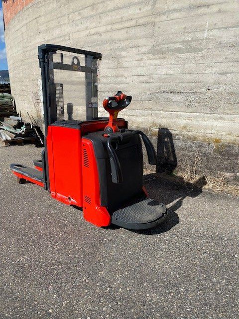 Linde Carrelli elevatori e a forche: Linde Deichselstapler/Ameise L12L – Usato da Laufen venduto da VERARMUS11 3