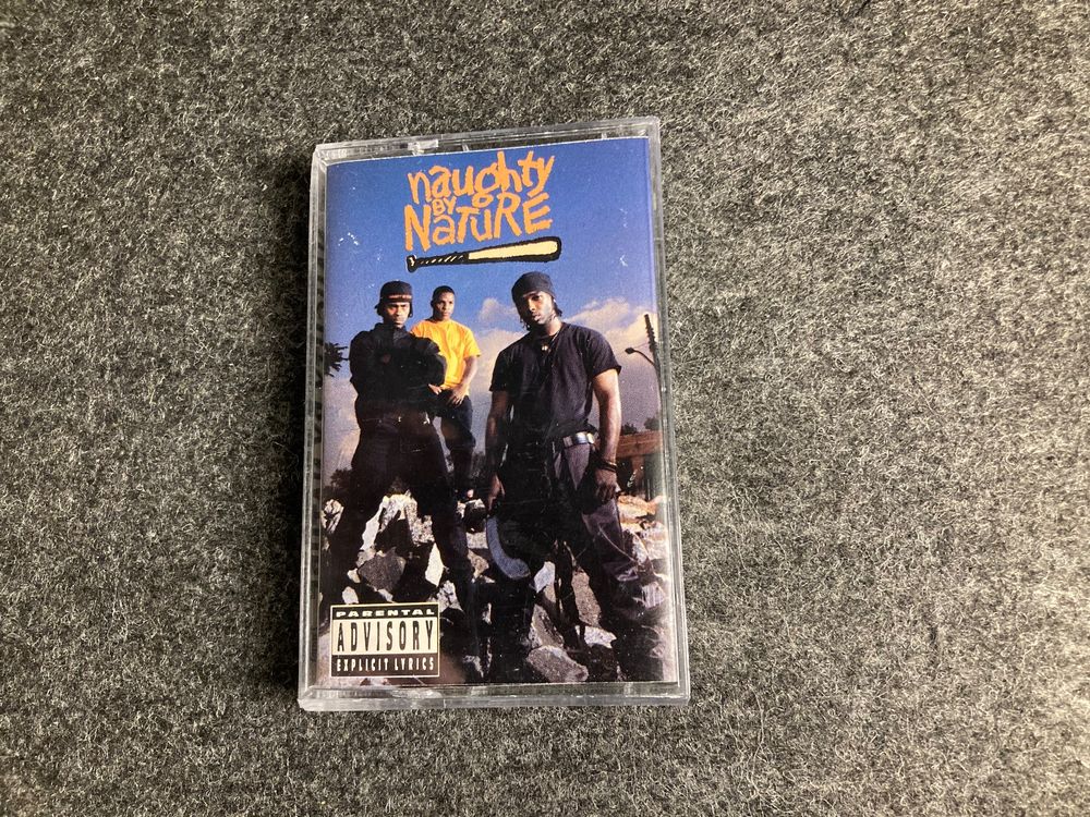 Naughty By Nature - Naughty By Nature (MC) (D'occasion) à Fribourg pour