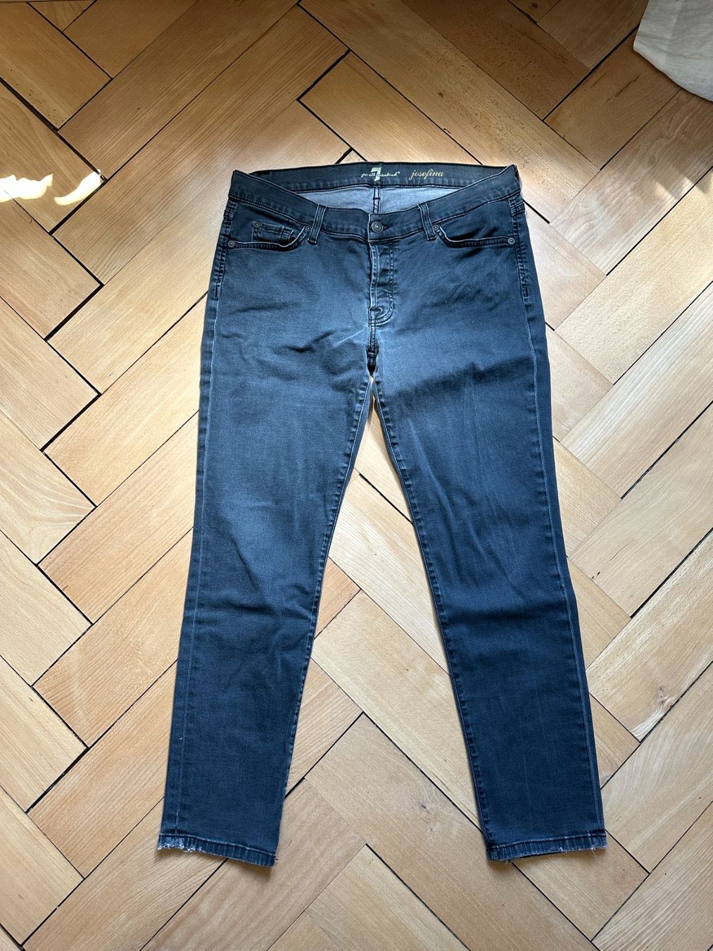 Mankind Jeans: 7 FOR ALL MANKIND - Jeans dunkelgrau W30 – Usato da Zürich venduto da Diazaio