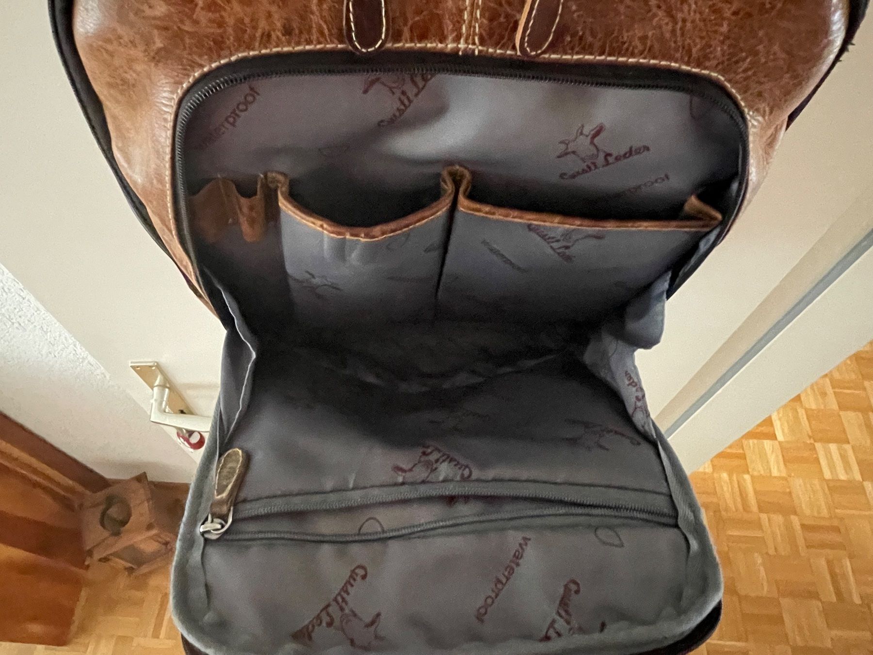 Rucksäcke: Notebookrucksack von Gusti Leder – Gebraucht aus Freienbach von smart8807 3
