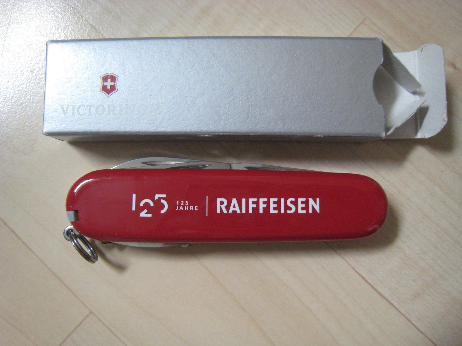 Victorinox Coltelli tascabile: Sackmesser Raiffeisen – Nuovo e nell'imballaggio originale da Zürich venduto da Matz2001