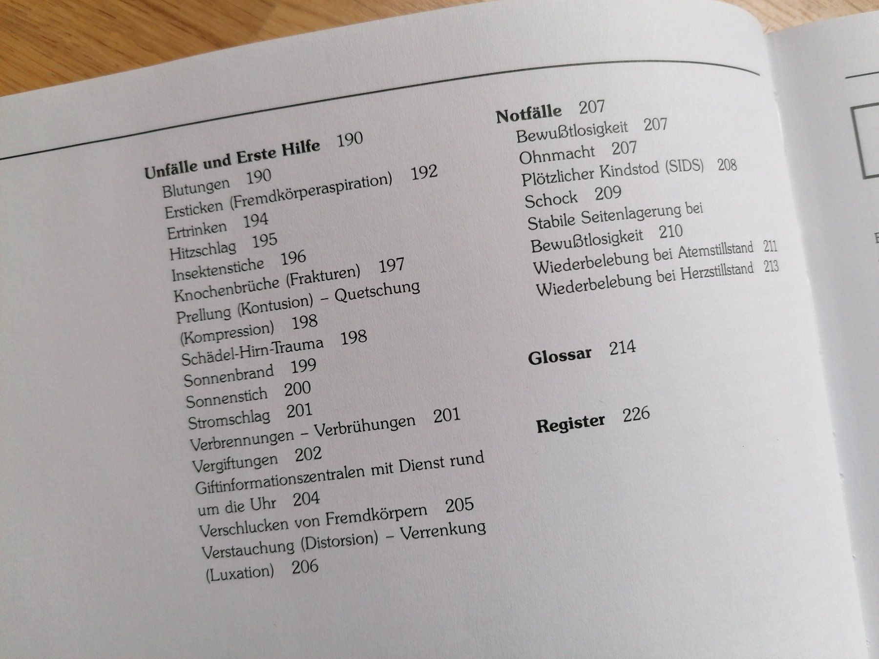 Livres: Buch Kinderkrankheiten – D'occasion à Büttikon AG par Amineah 4