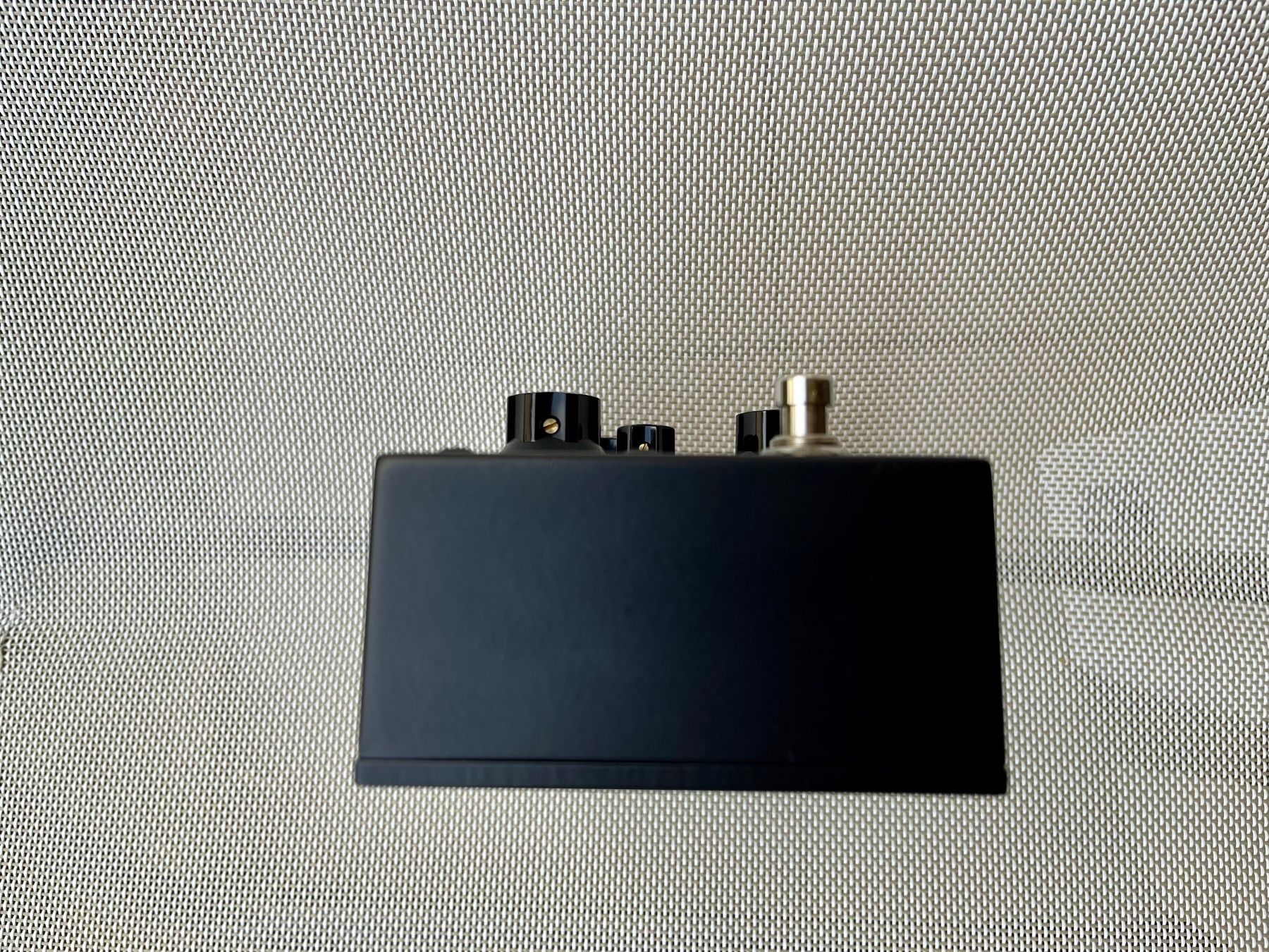 Strumenti musicali: PETE CORNISH Battery Free GC-1 – Usato da Einsiedeln venduto da Rewe6 4