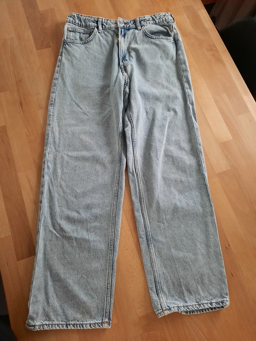 H&M Pantaloni: Loose Fit Jeans Gr.170 H&M – Usato da Jonschwil venduto da sonja8472