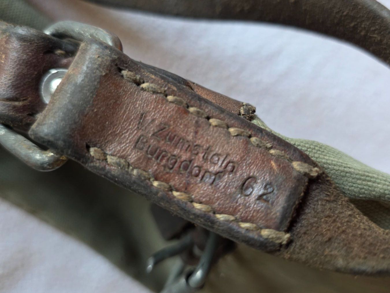 Armée suisse Sacs: Gewehrfutteral Stoff mit Leder / Gewehrtasche Nr. 234 – D'occasion à Obermumpf par oiskypoisky 8