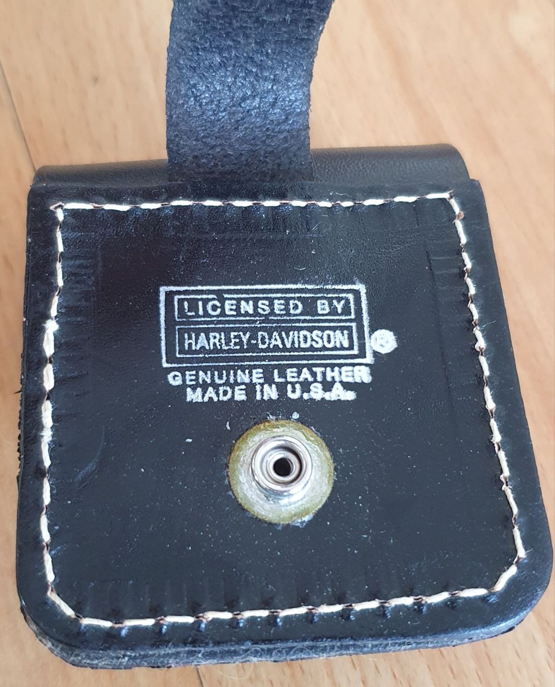 Altri Prodotti per fumatori: Harley Davidson Zippo Leder Case Krallen 90er – Usato da Bern venduto da Llu 1