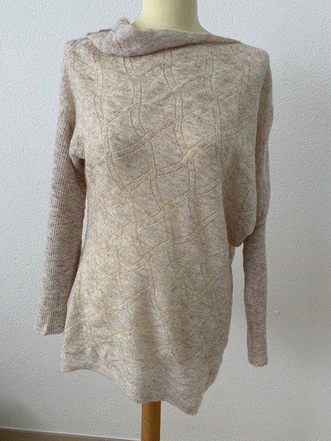 Liu Jo Maglioni & Felpe: Lässiger asymetrischer Liu Jo Pullover Gr. 38 – Usato da Dottikon venduto da Cgreg