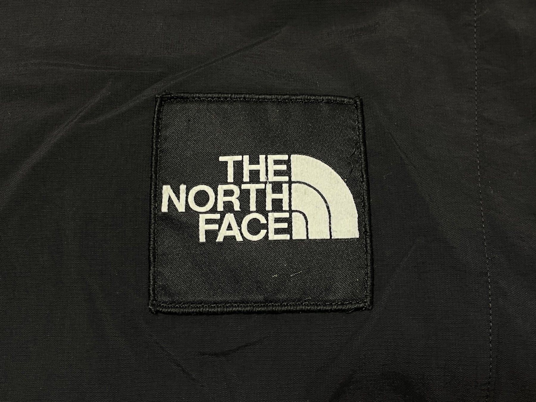 North Face Hosen: The North Face Pant Windwall Sz XL – Gebraucht aus Zürich von le_souk 2