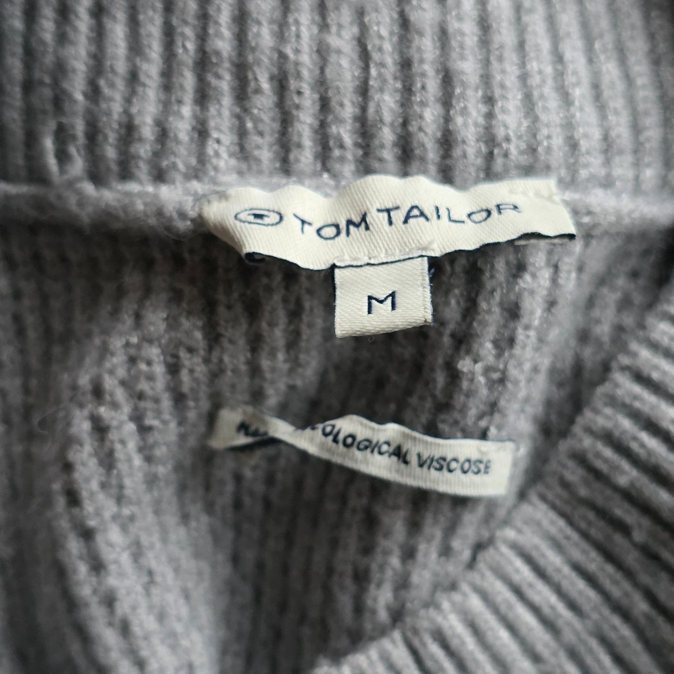 Tom Tailor Pullover & Sweatshirts: 🐸 TOM TAILOR PULLUNDER M KURZARM PULLOVER VISKOSE GRAU – Gebraucht aus Môtier (Vully) von Frogs 8