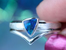 LUNA SERENA Boho Silberring mit australischem Opal · EU 58
