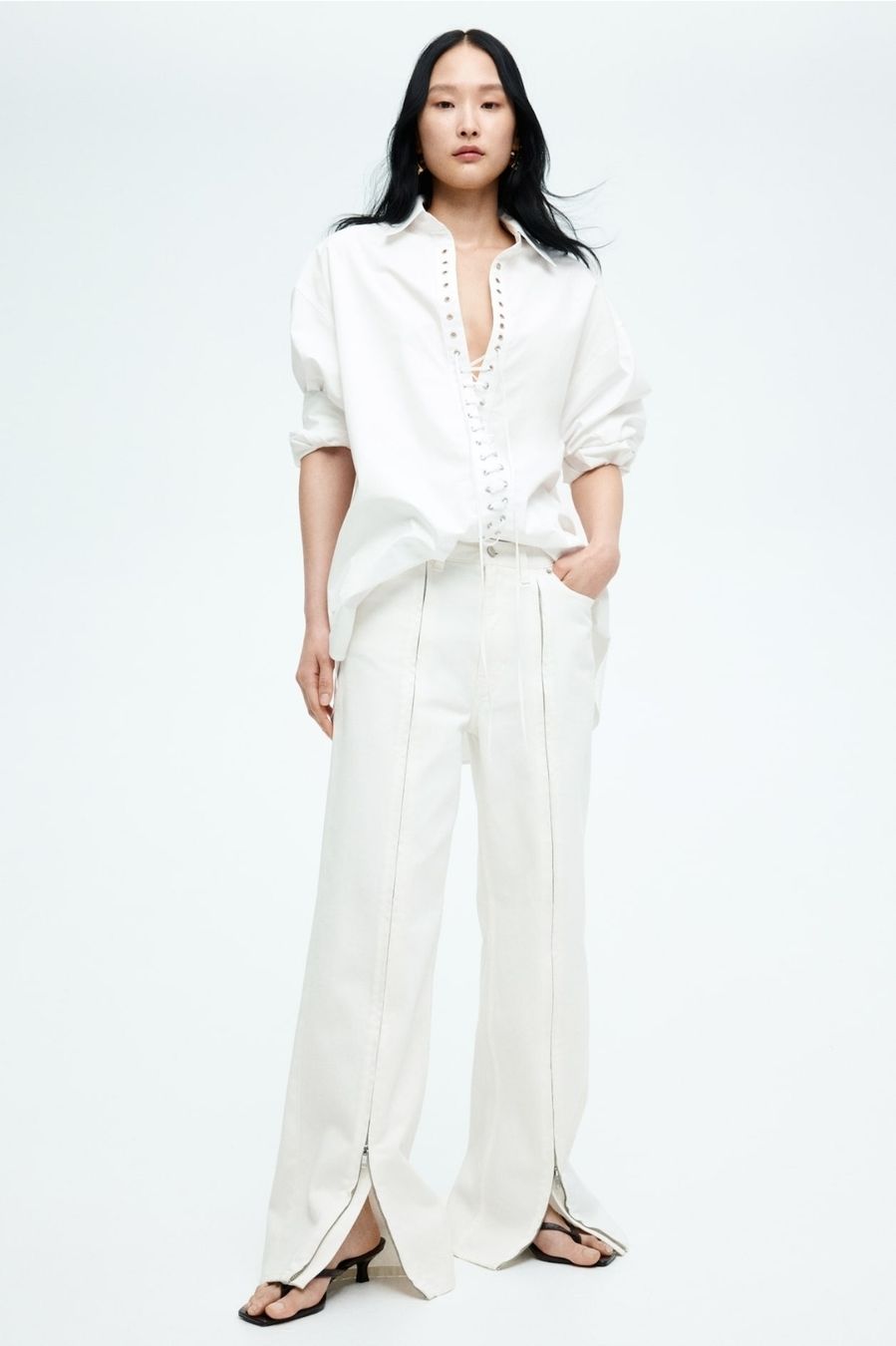 H&M Jeans: Jeans mit zippern am bein NP.80 chf – Nuovo (secondo la descrizione) da Bülach venduto da Recherchieren 2