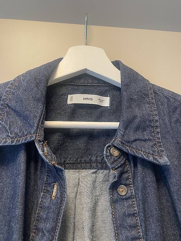 Mango Lots de vêtements: Jeansset Hose & Hemd Mango – D'occasion à Lenzburg par lejlaimamovic 3