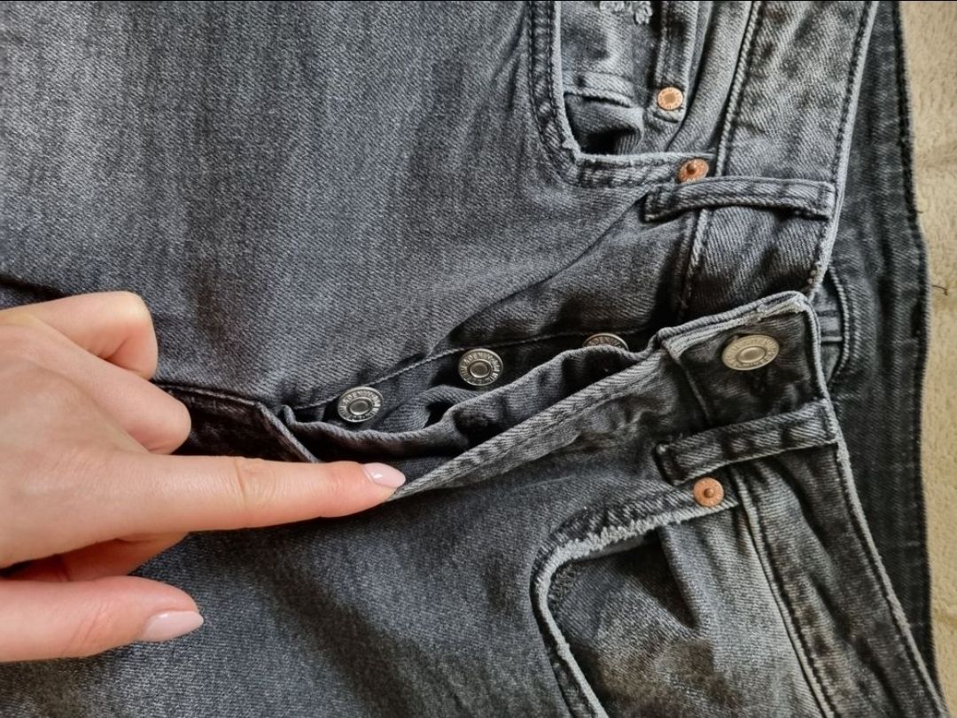 H&M Jeans: H&M Skinny Jeans, Grösse 27 – Usato da St Gallen venduto da vir_5kgt 2