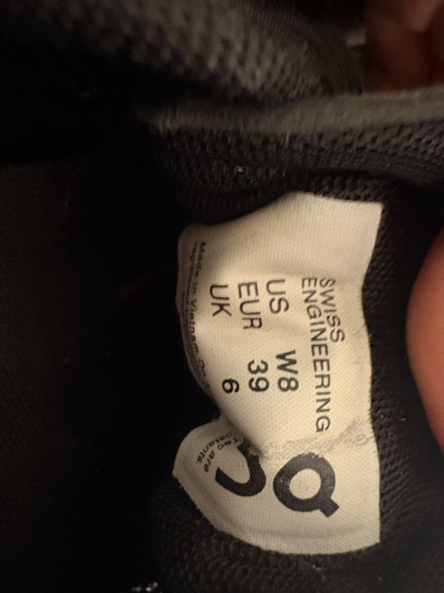 On Herrenschuhe: On Schuhe – Gebraucht aus Zürich von del_9vlj 2