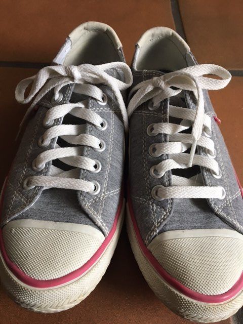 Skechers Damenschuhe: Stoffschuhe Skechers Bobs Grösse 36 – Gebraucht aus Rechthalten von Cheech2 1