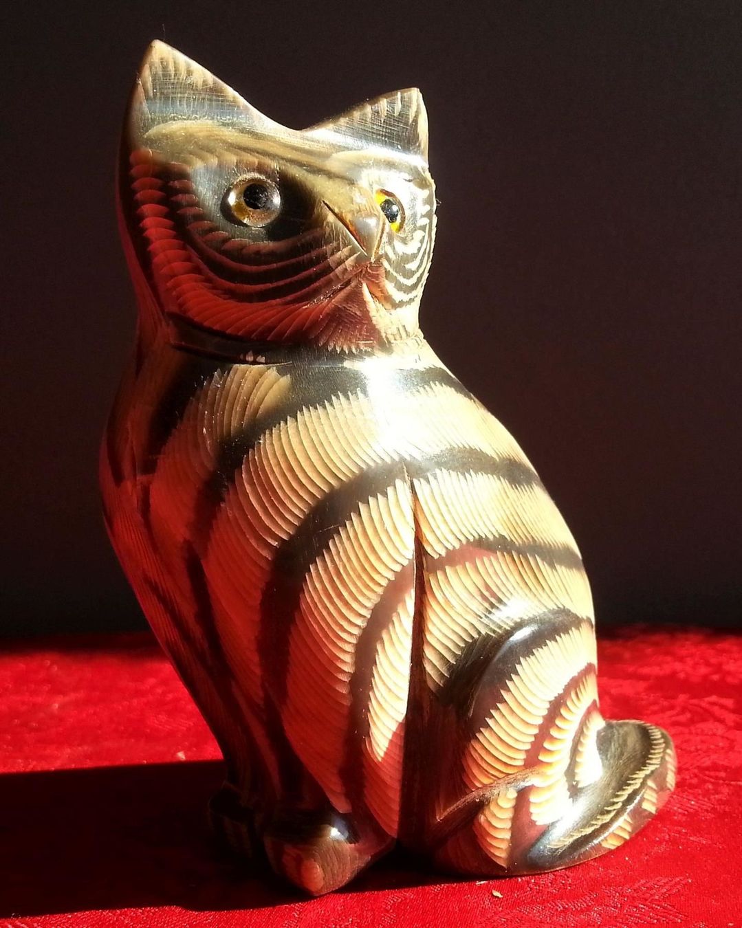 Statuette: Deko: Katze, Knochen handgeschnitzt, H=8.4cm – Usato da Oberriet SG venduto da ganesh435 1