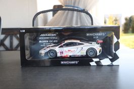 McLaren MP4-12C GT3 2013 1:18 Minichamps