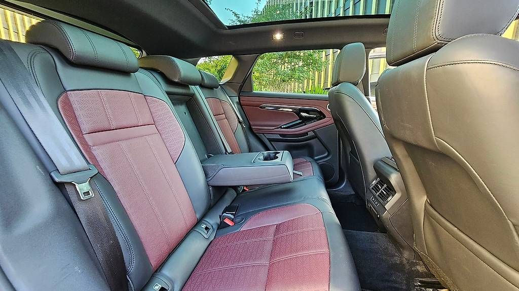 Automobili: Land Rover Range Rover Evoque 2.0 T R-Dynamic S – Usato da Langenthal venduto da Goergens10 7