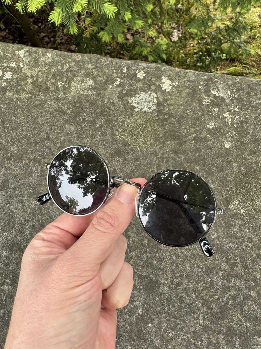 H&M Occhiali & Lenti: H&M Round Sunglasses Thin Frame Black – Nuovo (secondo la descrizione) da Winterthur venduto da rus_2l2p 2