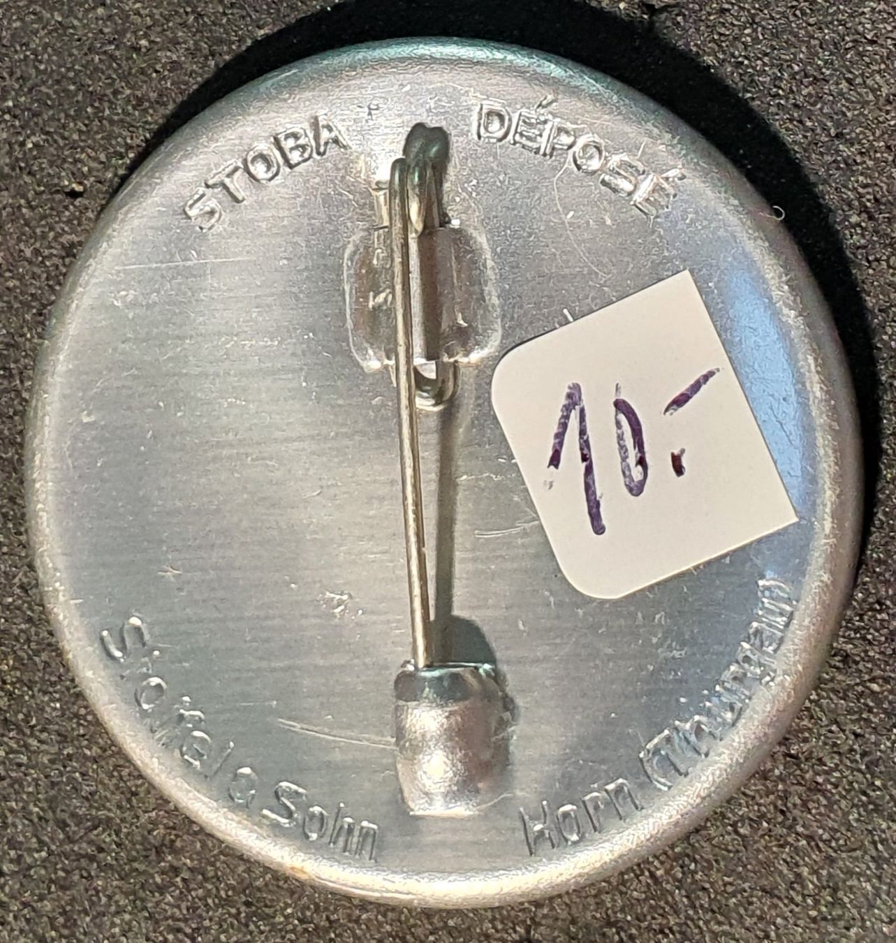 Plaketten & Abzeichen: GG023 - Brosche SHELL Kinderverkehrsspiel – Gebraucht aus Reinach BL von Boston-Verkauf 1