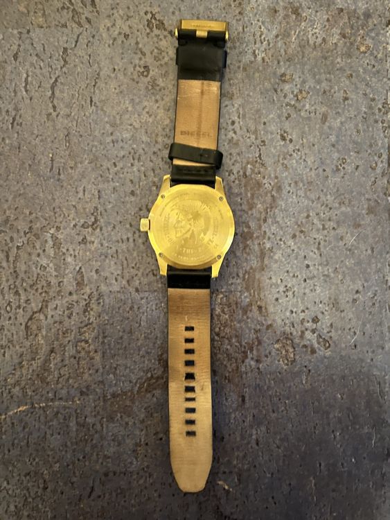 Diesel Uhr 2